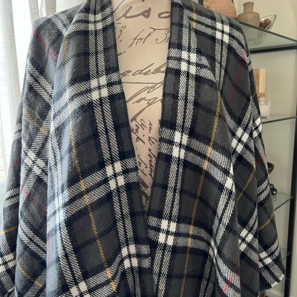 Free people plaid poncho shrug OS - Picture 7 of 9